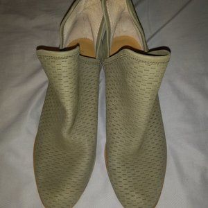 Women's Lucky Brand ankle boots